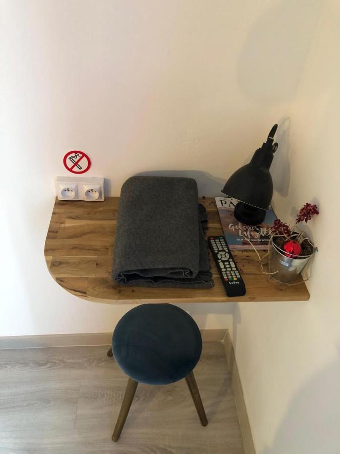Hotel Central Bastille Париж Екстериор снимка